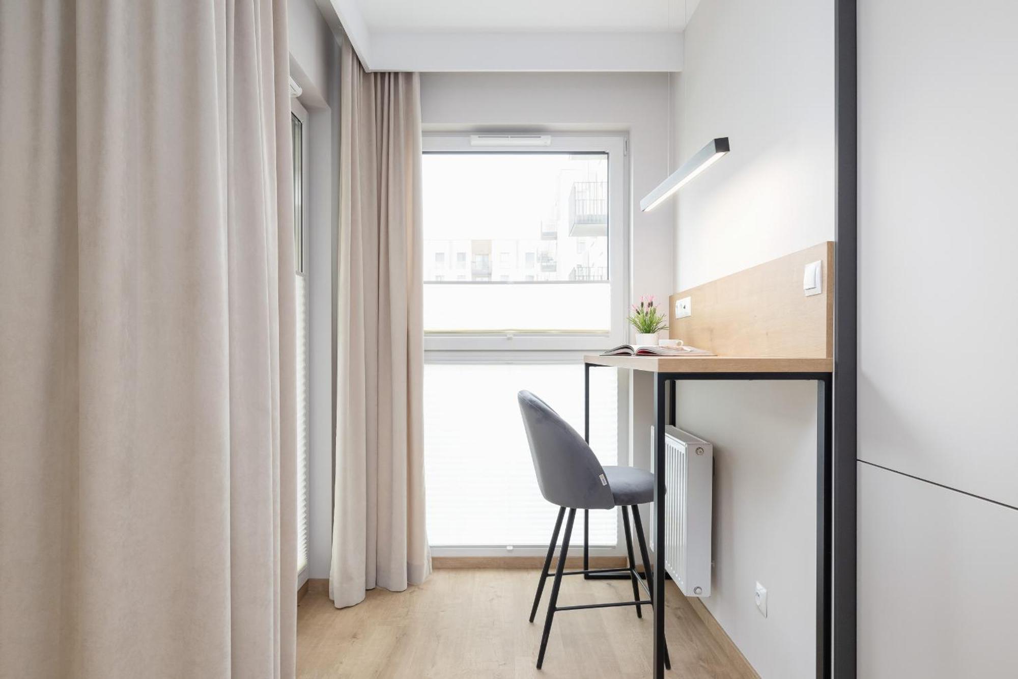 Bright Apartment In Krakow With Garden, Air Conditioning, Parking And Desk By Renters Prestige 외부 사진